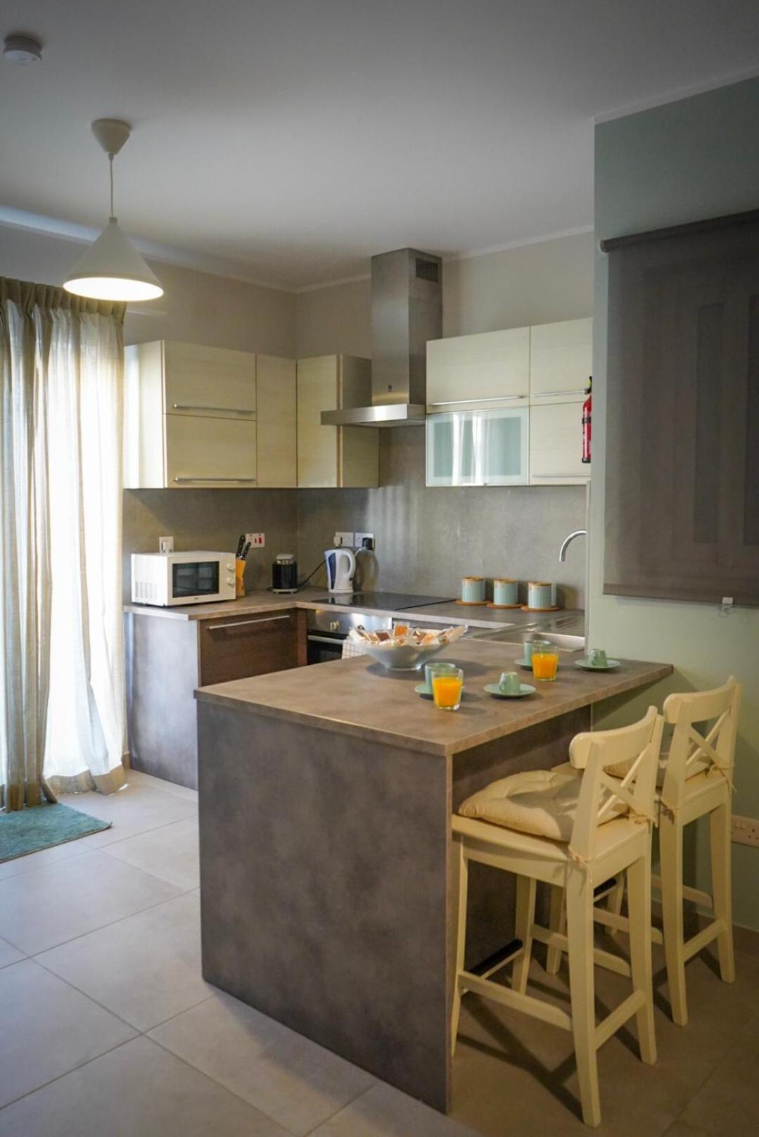 Comfort And Convenience Flat 4 Dad'S Court St. Paul's Bay Exterior photo